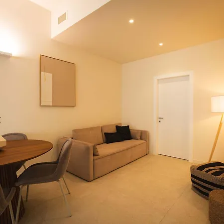 Domus Nova - Zaffiro טורינו